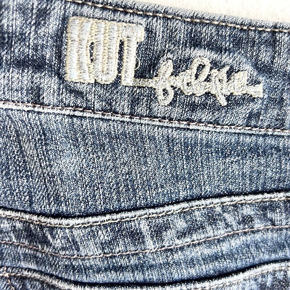 KUT FROM THE KLOTH | 👖Light Blue Faded Worn Bootcut Low-Rose Denim Jeans - Picture 9 of 10